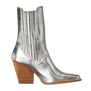 NEW CHINESE LAUNDRY women's cali boots in silver